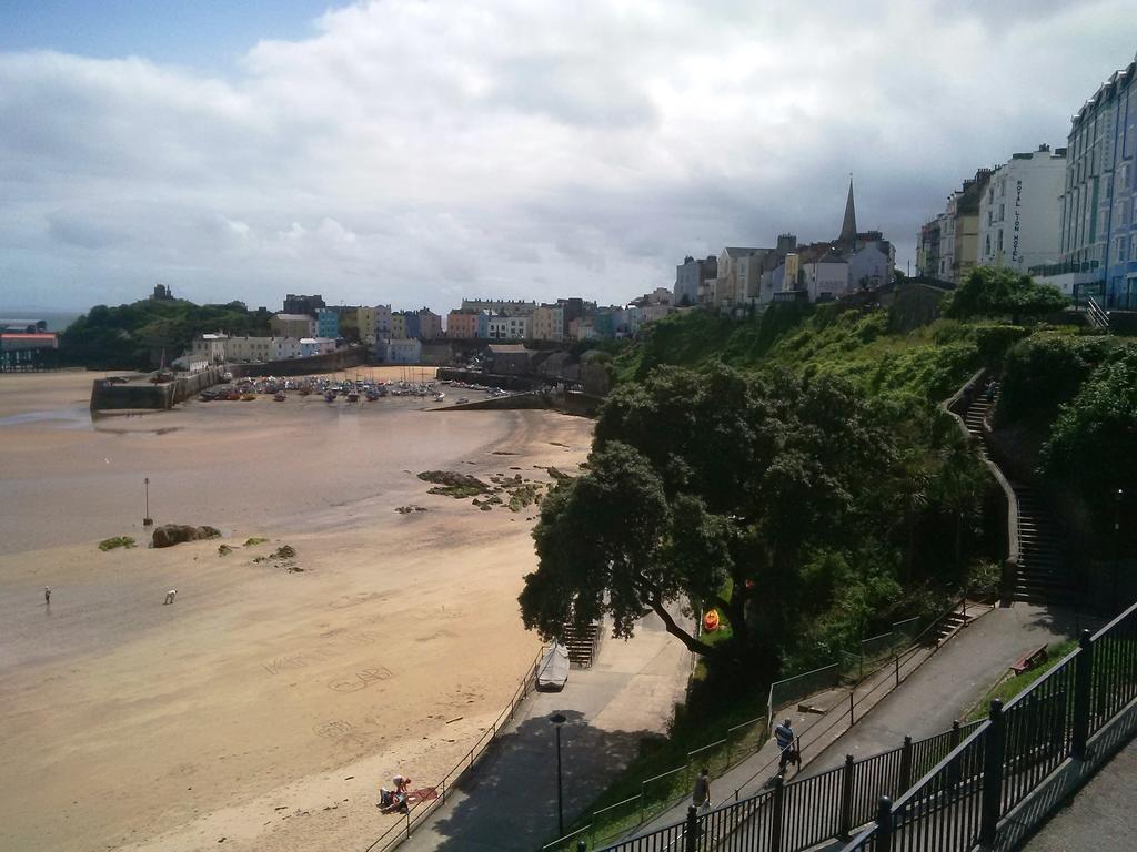 Glenholme Apartments Tenby Exteriör bild